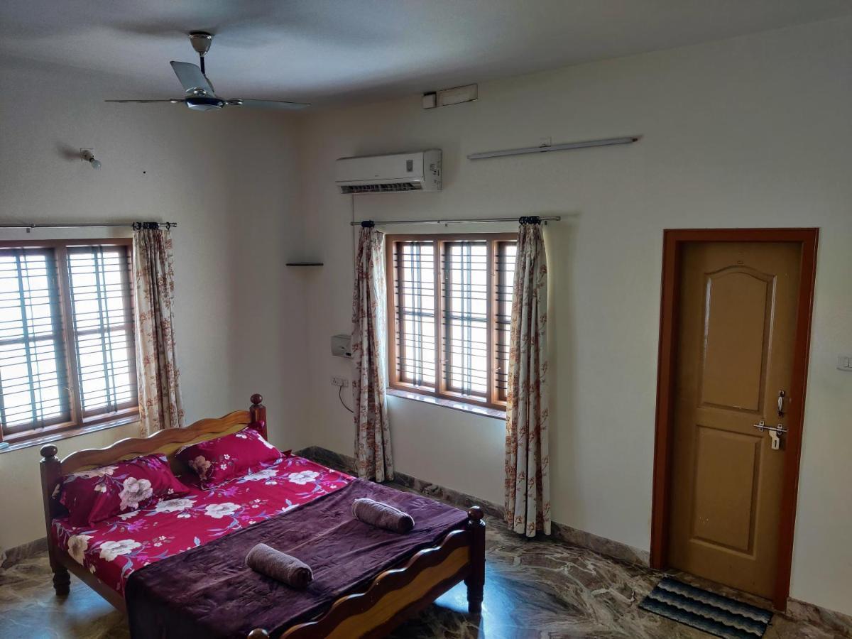 St. Antony Homestay Mangalore Luaran gambar