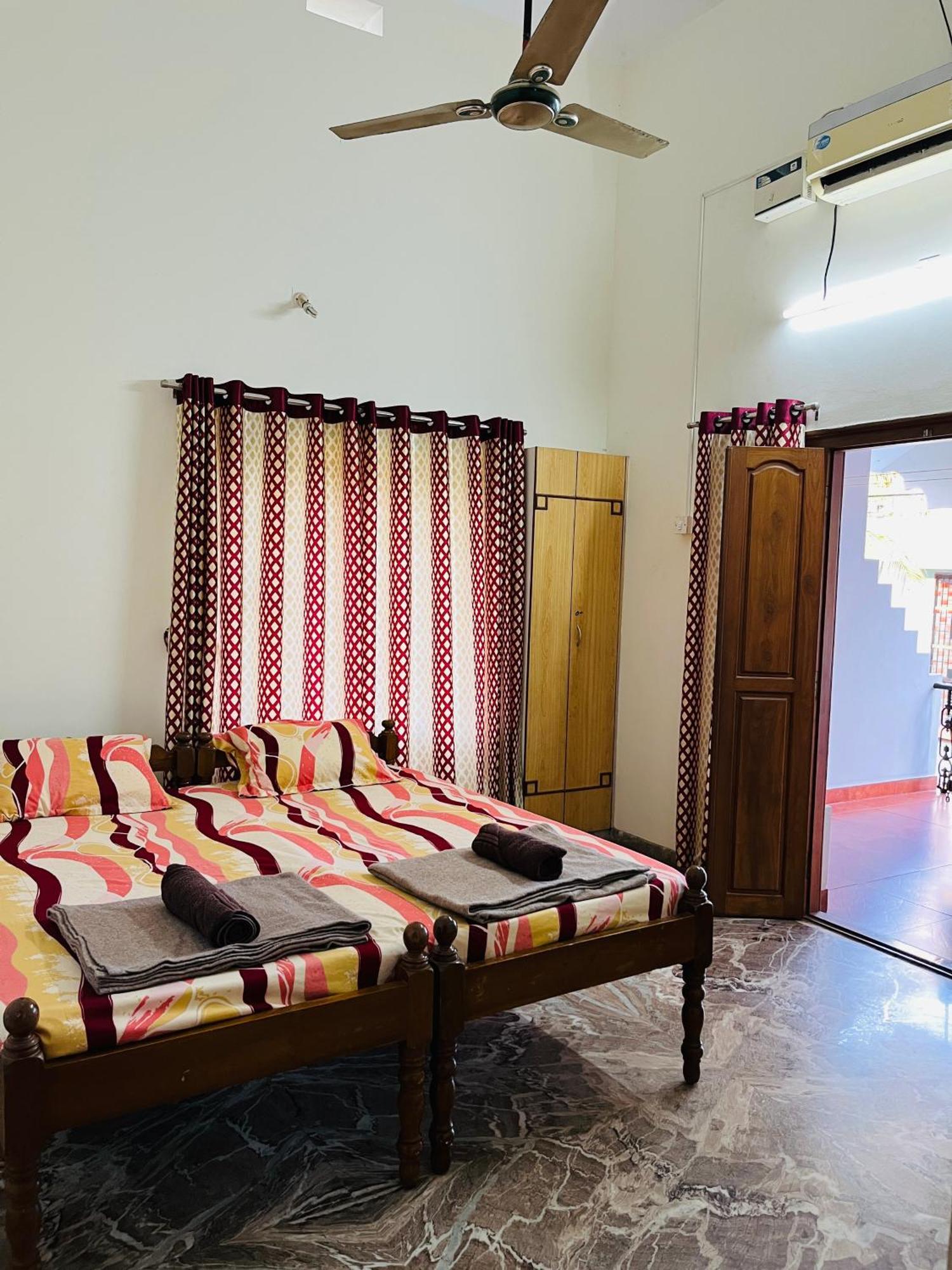 St. Antony Homestay Mangalore Luaran gambar